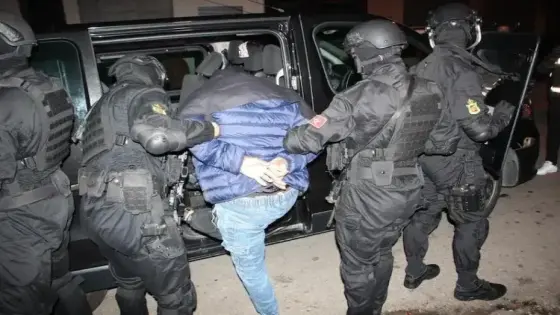 العثور على مستودع للمتفجرات بإنزكان.. تفاصيل إحباط أكبر مخطط تخريبي لـ “داعش” هذا العام