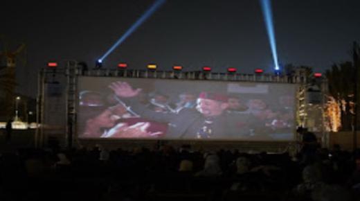 مهرجان ” سيني بلاج ” سينما تحت نجوم الصيف تجمع الفن والثقافة على شاطئ أكادير