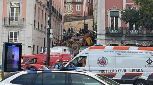 تحطم قطار يودي بحياة 15 شخص بالبرتغال