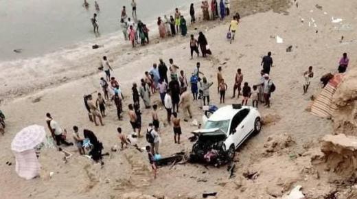 سقوط سيارة نحو شاطىء تفنيت بسيدي بيبي
